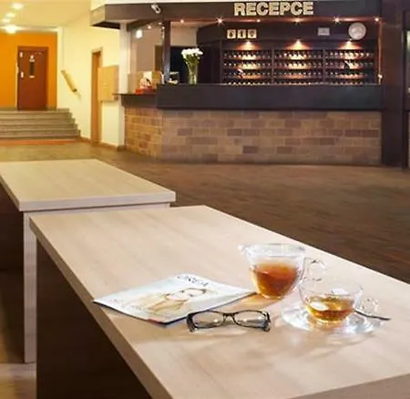 德威司考维索希娜奥瑞酒店